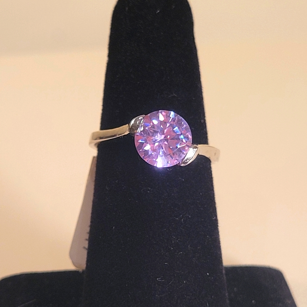 🎁 Lavendar Solitare